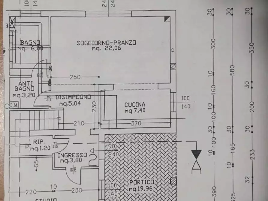 Immagine 9 di Appartamento in vendita  in VIA VAL ROSATO 10 a Ferrara