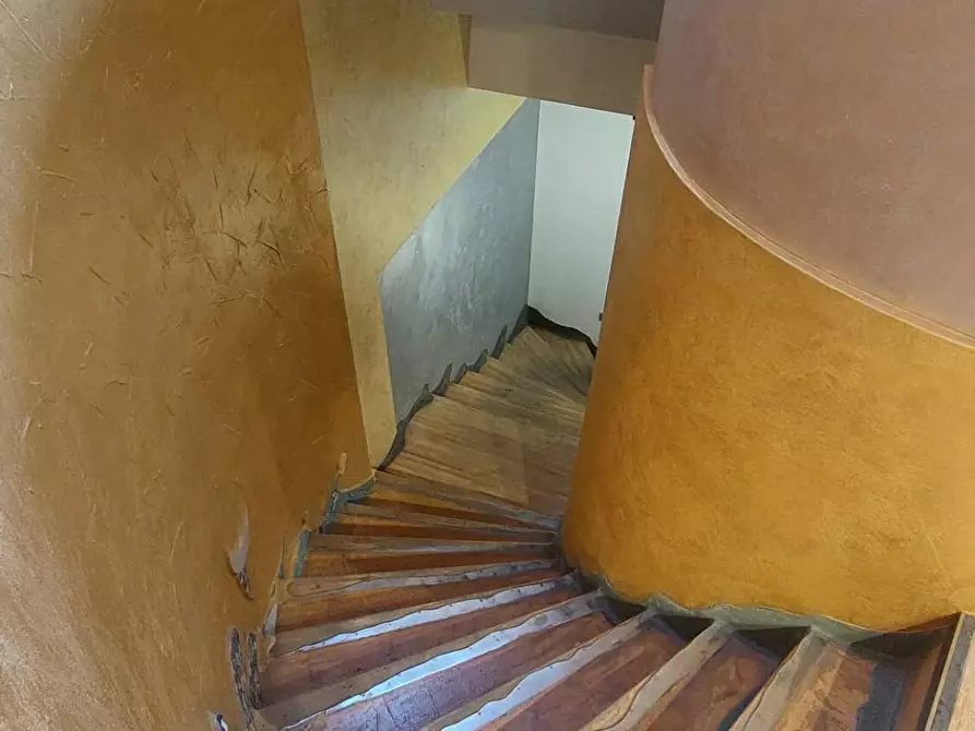 Immagine 10 di Locale commerciale in vendita  in VIA LOMBARDIA a Castel San Pietro Terme