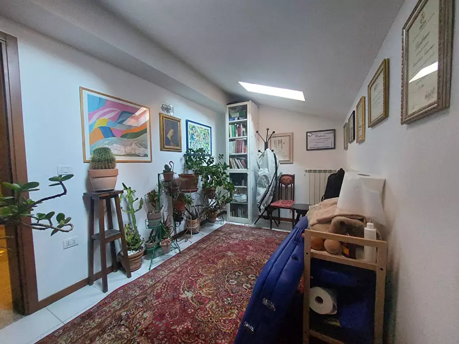 Immagine 30 di Appartamento in vendita  in VIA DELLE ROSE a Pianoro