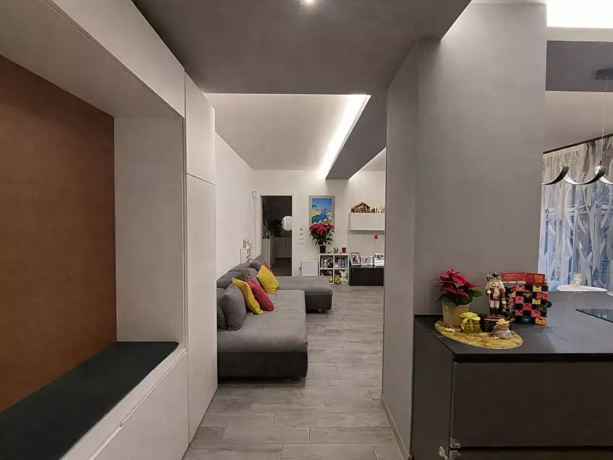 Immagine 3 di Appartamento in vendita  in Via Vincenzo Gemito a Bologna