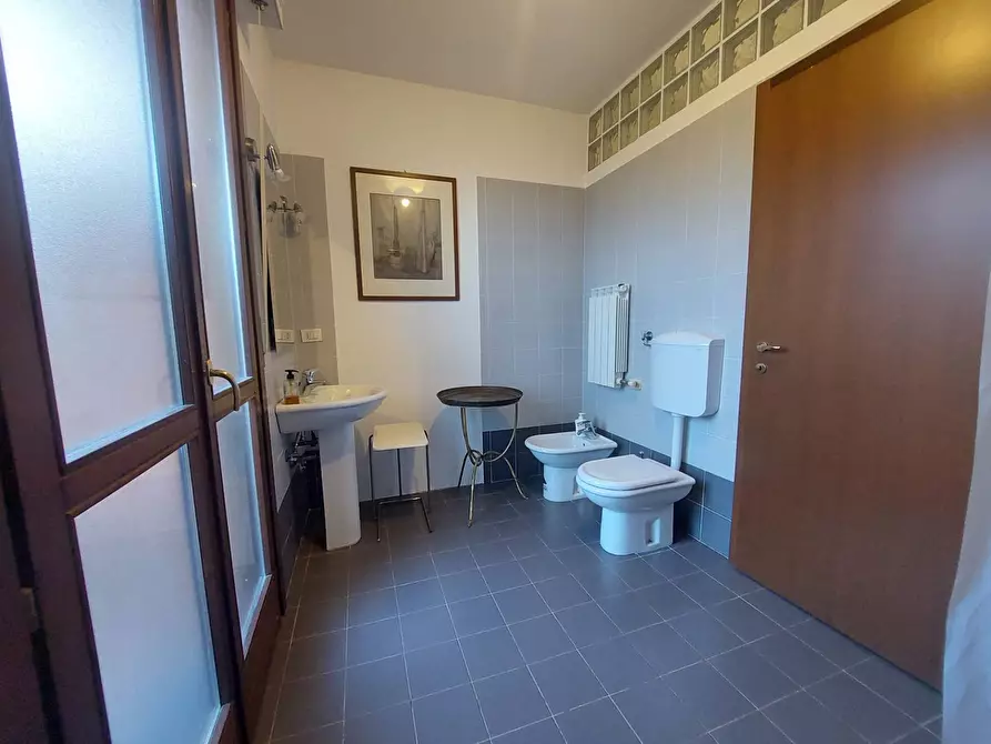 Immagine 14 di Appartamento in vendita  in VIA DELLE ROSE a Pianoro