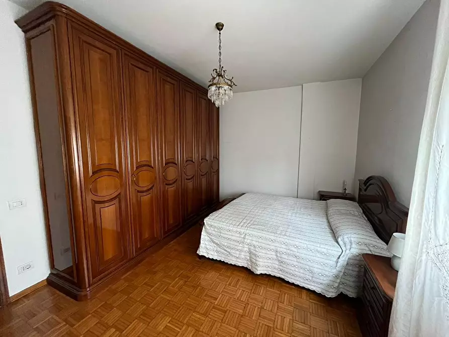 Immagine 12 di Appartamento in vendita  in Via Misa 41 a Bologna