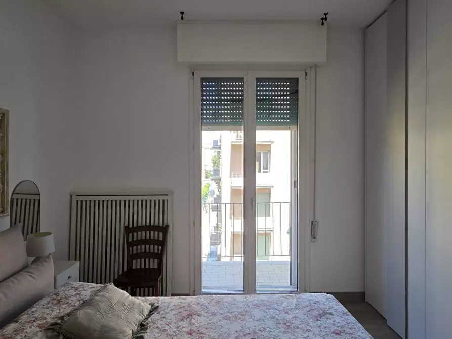Immagine 11 di Appartamento in vendita  in Via San Donato a Bologna
