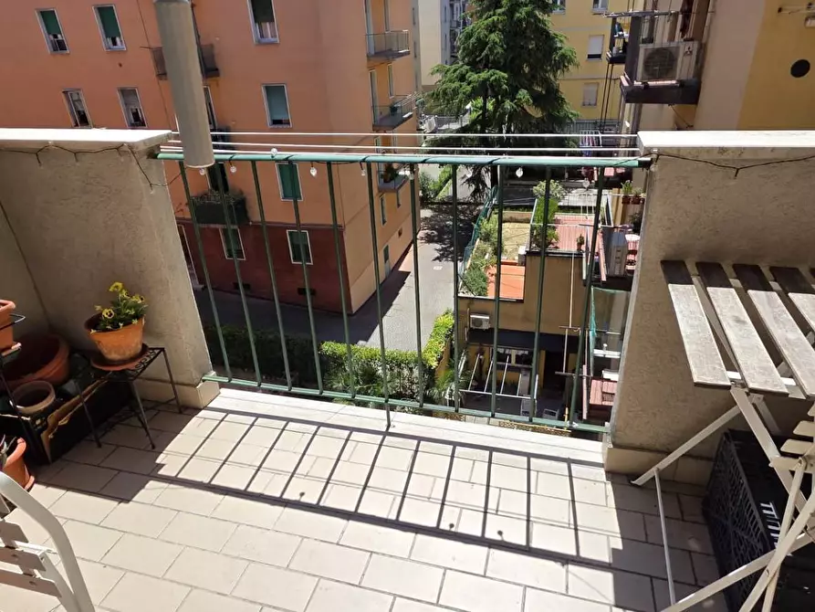 Immagine 8 di Appartamento in vendita  in Via San Donato a Bologna