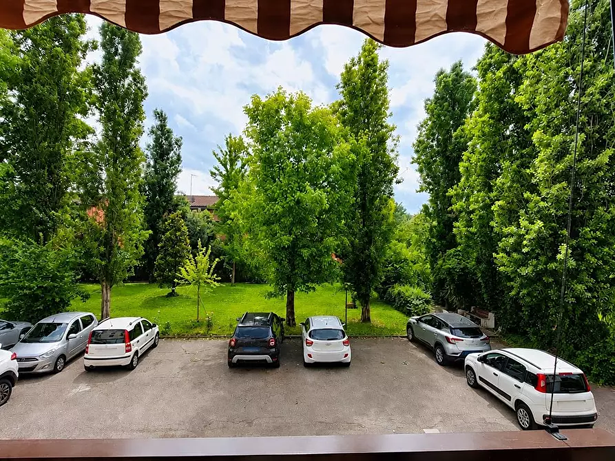 Immagine 8 di Appartamento in vendita  in CORSO ALDO MORO a Castenaso
