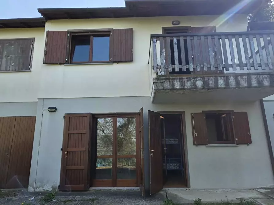 Immagine 2 di Villetta a schiera in vendita  in Via XX Settembre 62 a Borgo Tossignano