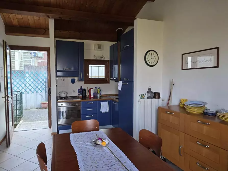 Immagine 4 di Villetta a schiera in vendita  in Via XX Settembre 62 a Borgo Tossignano