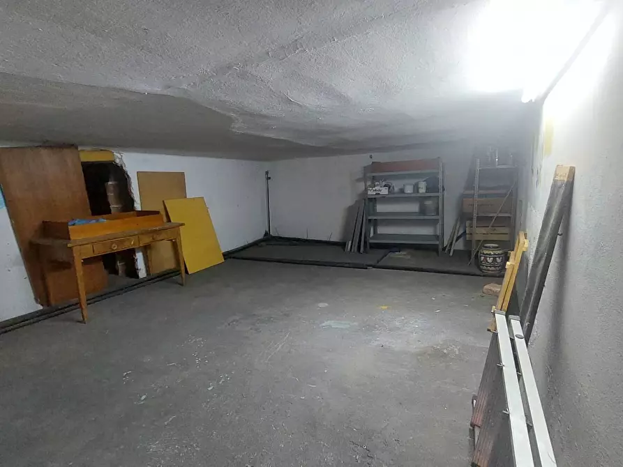 Immagine 13 di Appartamento in vendita  in Via Del Borgo Di San Pietro a Bologna