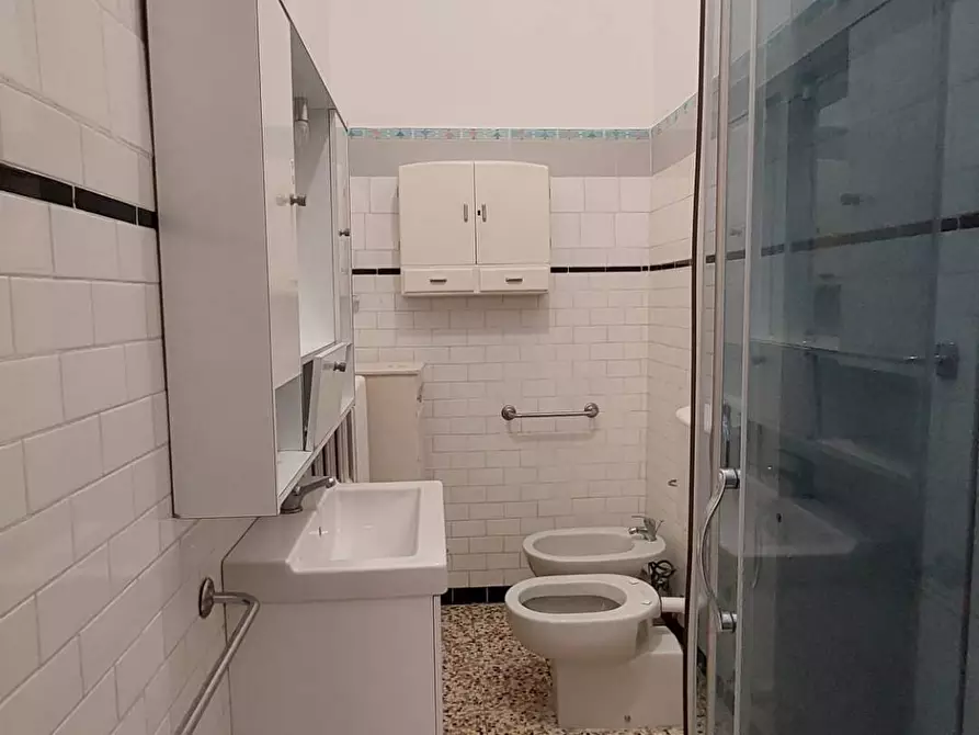 Immagine 9 di Appartamento in vendita  in Via Del Borgo Di San Pietro a Bologna