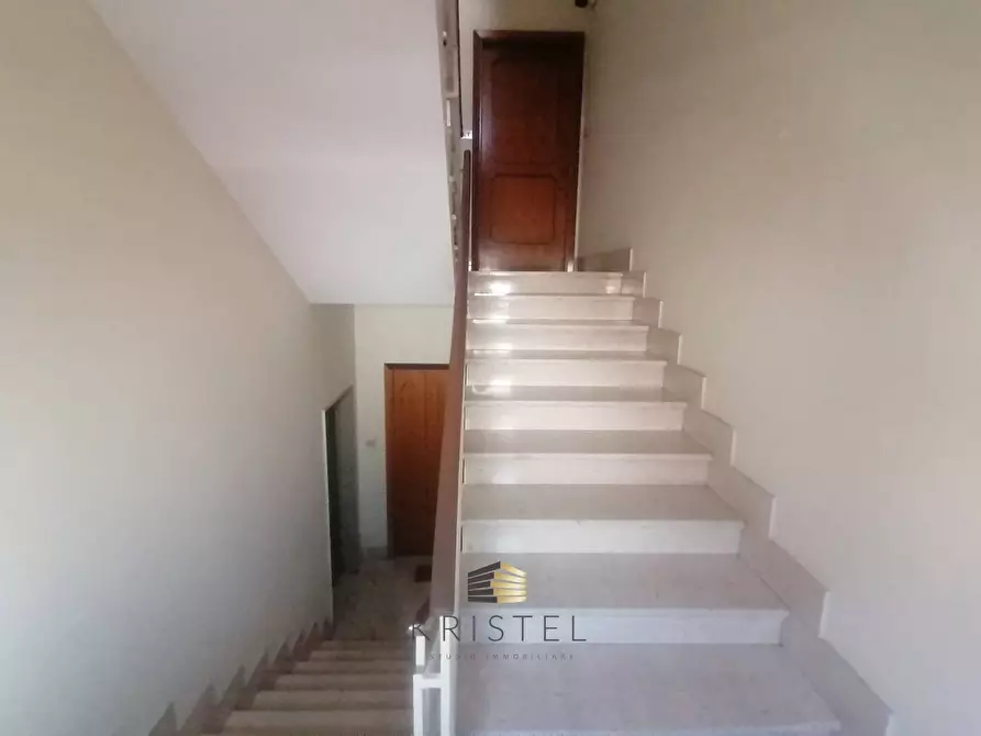 Immagine 6 di Appartamento in vendita  in VIA ARAPIETRA 36 a Pescara