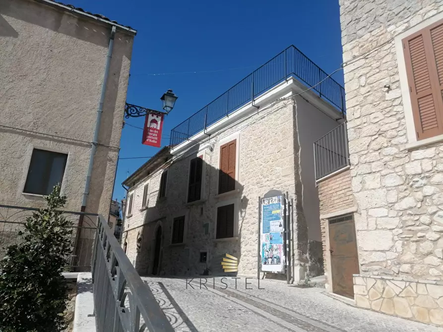 Immagine 9 di Rustico / casale in vendita  in VIA DEL MUNICIPIO 6 -8 -10 a Abbateggio