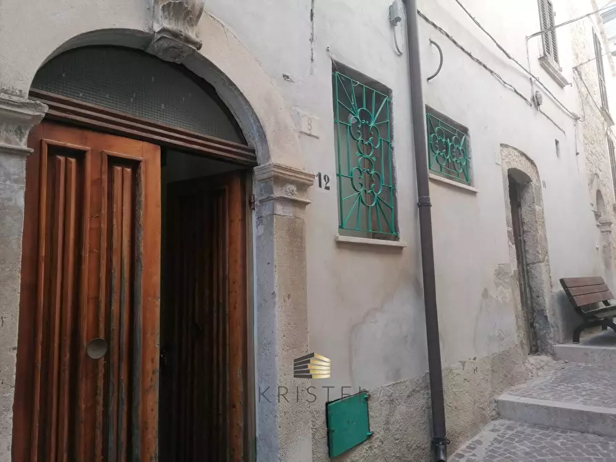 Immagine 24 di Rustico / casale in vendita  in VIA DEL MUNICIPIO 6 -8 -10 a Abbateggio