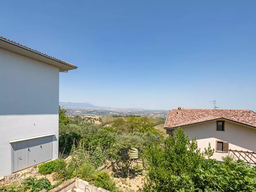 Immagine 17 di Villa in vendita  in VIA CROCI 14 a Casalincontrada