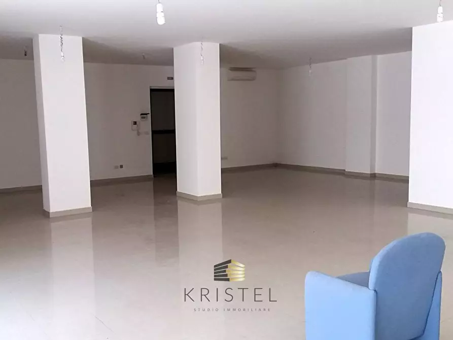 Immagine 4 di Ufficio in affitto  in VIA MICHELANGELO 14 a Pescara