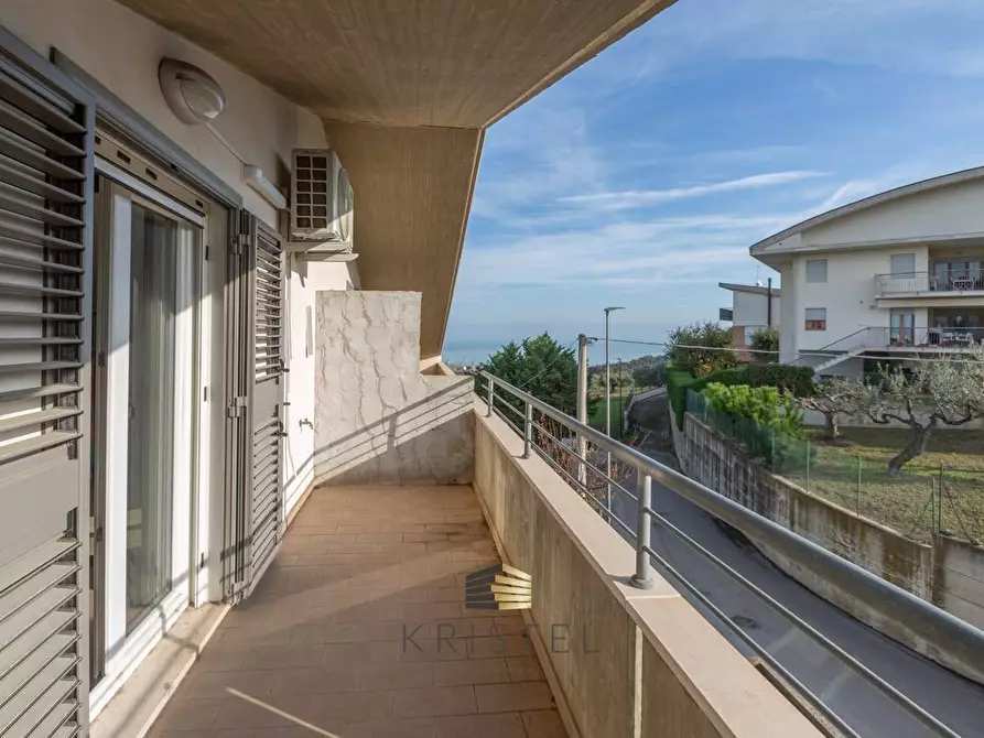 Immagine 16 di Casa semindipendente in vendita  in Strada Vicinale San Michele 31 a Pescara