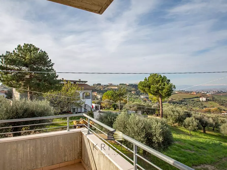 Immagine 31 di Casa semindipendente in vendita  in Strada Vicinale San Michele 31 a Pescara