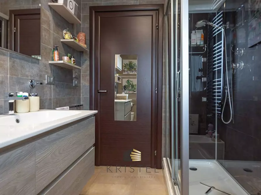 Immagine 10 di Casa semindipendente in vendita  in Strada Vicinale San Michele 31 a Pescara