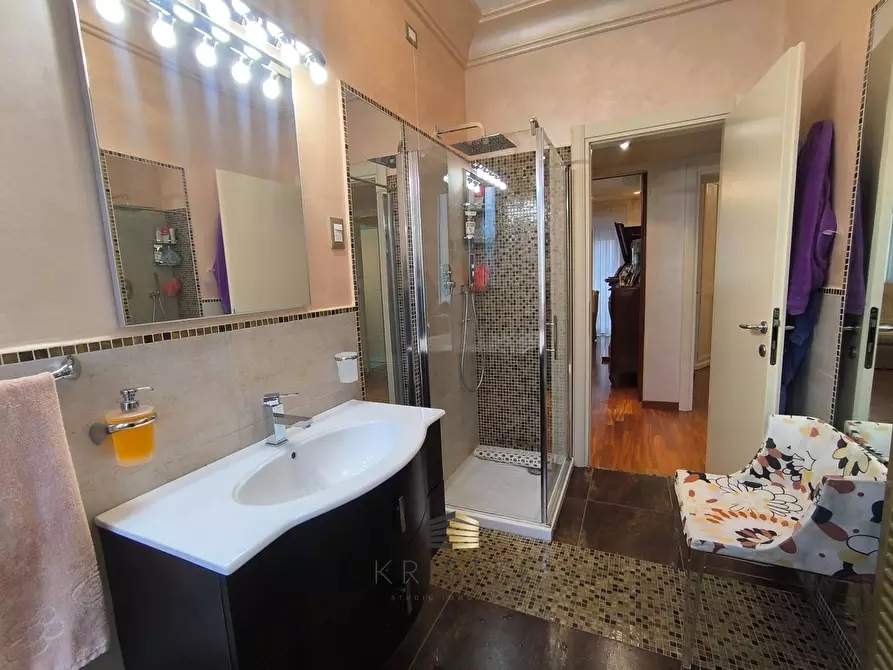 Immagine 21 di Appartamento in vendita  in VIA ANCONA 49 a Pescara