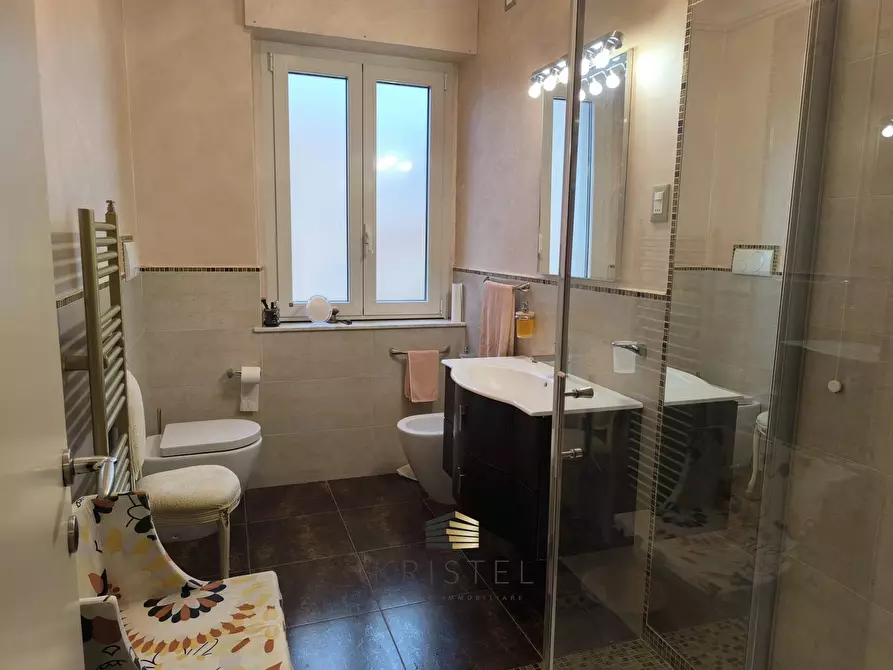 Immagine 23 di Appartamento in vendita  in VIA ANCONA 49 a Pescara