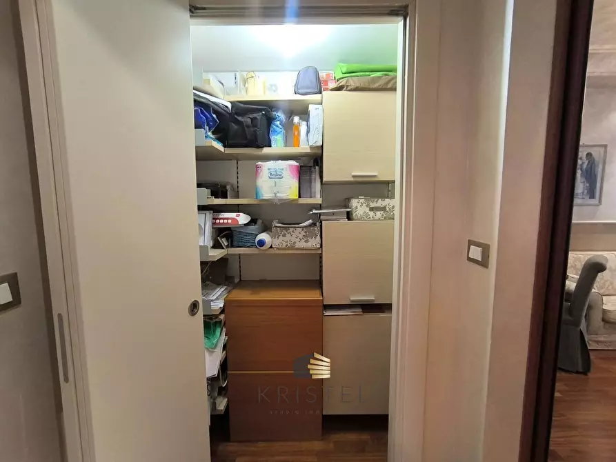 Immagine 28 di Appartamento in vendita  in VIA ANCONA 49 a Pescara