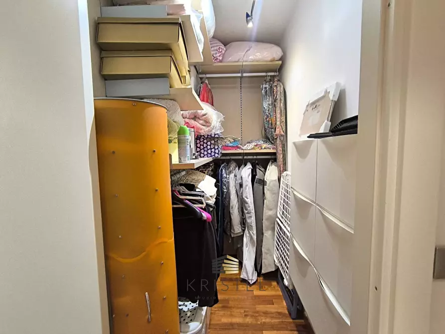 Immagine 29 di Appartamento in vendita  in VIA ANCONA 49 a Pescara