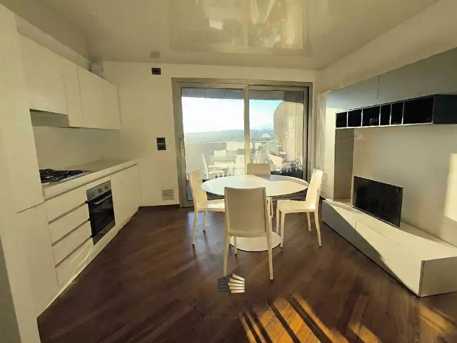 Immagine 5 di Appartamento in vendita  in LARGO FILOMENA DELLI CASTELLI 10 a Pescara