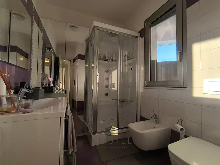 Immagine 19 di Appartamento in vendita  in LARGO FILOMENA DELLI CASTELLI 10 a Pescara