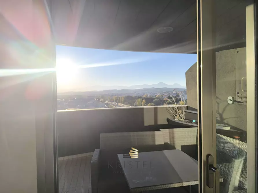 Immagine 21 di Appartamento in vendita  in LARGO FILOMENA DELLI CASTELLI 10 a Pescara