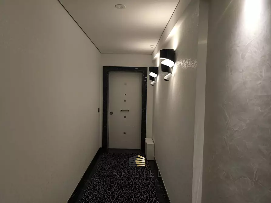 Immagine 27 di Appartamento in vendita  in LARGO FILOMENA DELLI CASTELLI 10 a Pescara