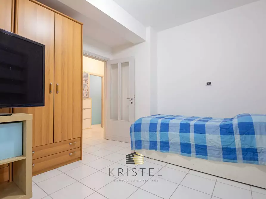 Immagine 5 di Appartamento in vendita  in VIALE REGINA ELENA 49 a Pescara