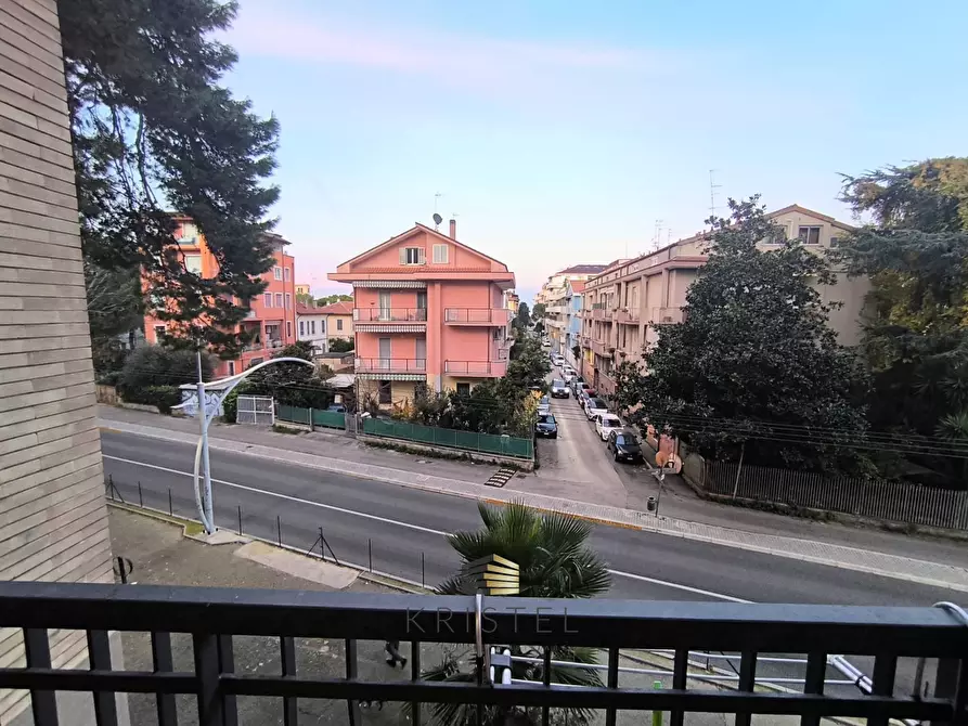 Immagine 29 di Appartamento in affitto  in VIALE GIOVANNI BOVIO a Pescara