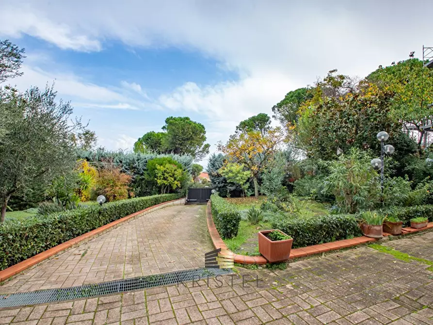 Immagine 33 di Appartamento in vendita  in VIA ABETONE 2 a Montesilvano