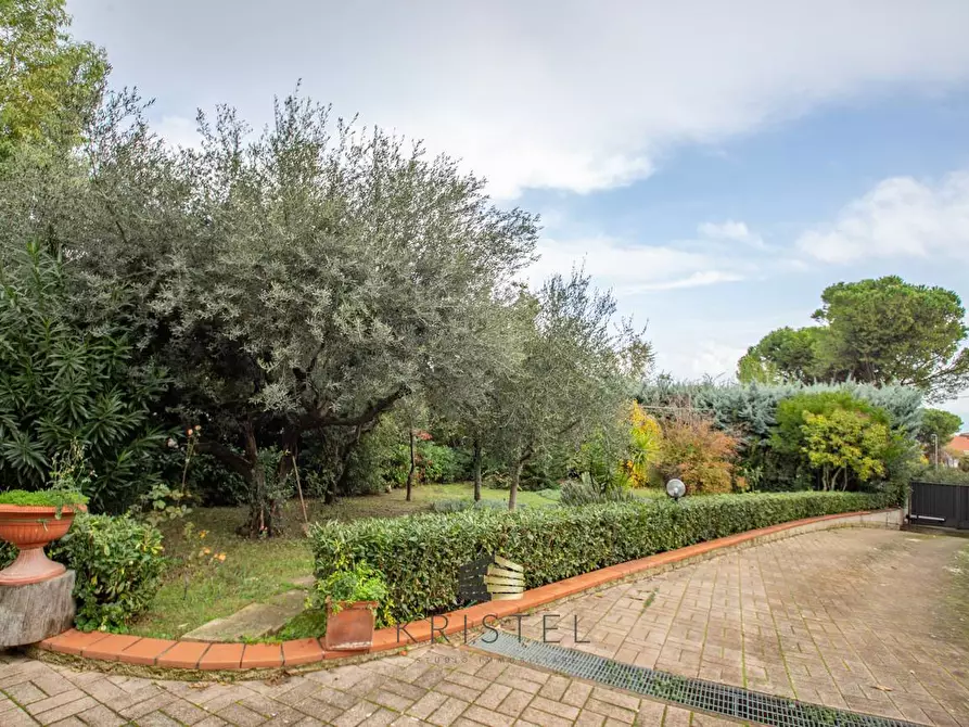 Immagine 34 di Appartamento in vendita  in VIA ABETONE 2 a Montesilvano