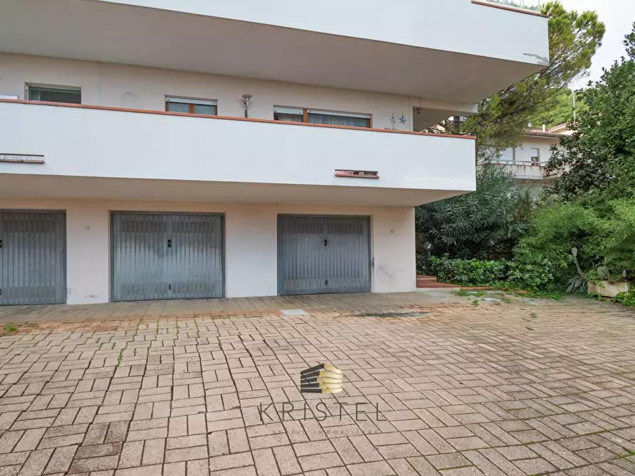 Immagine 35 di Appartamento in vendita  in VIA ABETONE 2 a Montesilvano