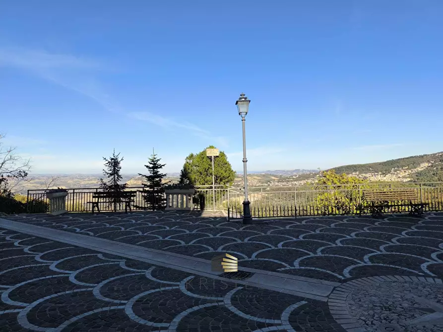 Immagine 32 di Rustico / casale in vendita  in VIA DEL MUNICIPIO 6 -8 -10 a Abbateggio