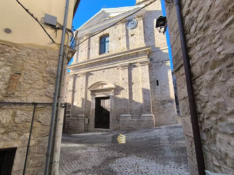 Immagine 79 di Rustico / casale in vendita  in VIA DEL MUNICIPIO 6 -8 -10 a Abbateggio