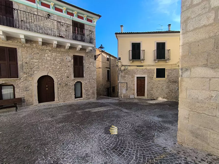 Immagine 84 di Rustico / casale in vendita  in VIA DEL MUNICIPIO 6 -8 -10 a Abbateggio