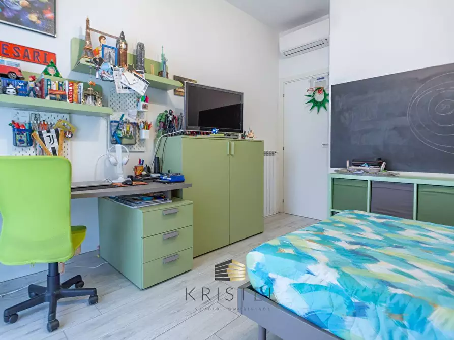 Immagine 19 di Appartamento in vendita  in VIA DEI PELIGNI 19 a Pescara