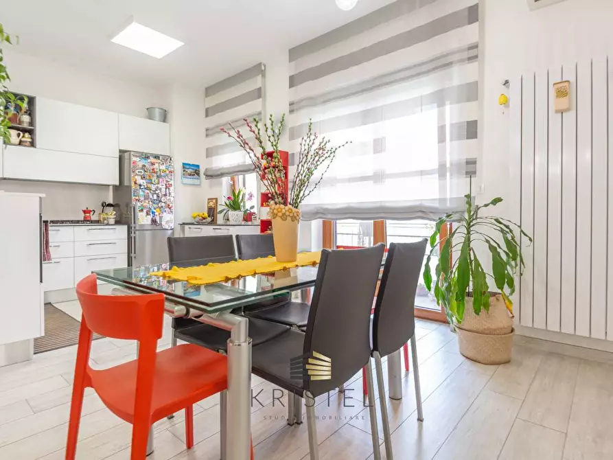 Immagine 4 di Appartamento in vendita  in VIA DEI PELIGNI 19 a Pescara