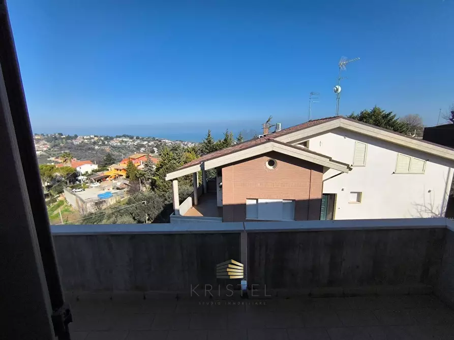 Immagine 45 di Casa semindipendente in vendita  in Strada Vicinale San Michele 31 a Pescara