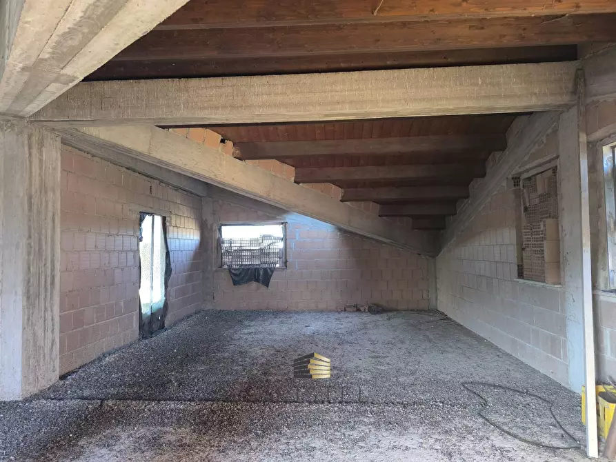 Immagine 18 di Casa indipendente in vendita  in VIA CONGIUNTI 5 a Brittoli