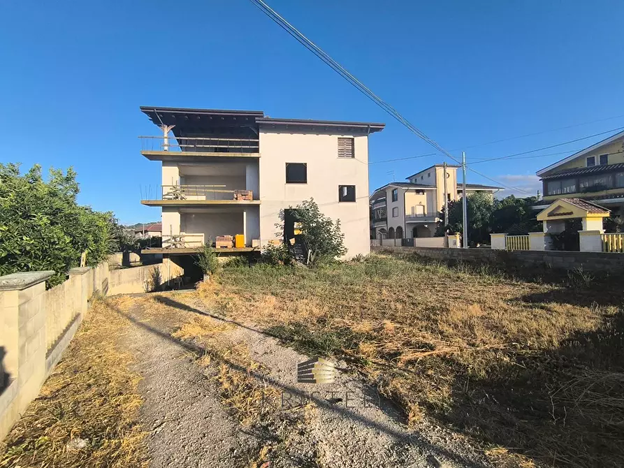 Immagine 21 di Casa indipendente in vendita  in VIA CONGIUNTI 5 a Brittoli