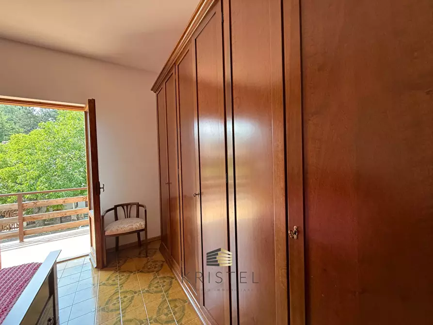Immagine 11 di Appartamento in vendita  in VIALE SULMONA 2 a Alfedena