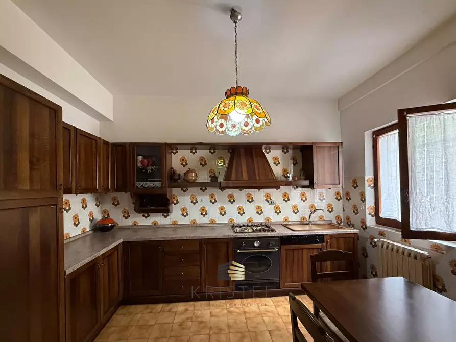 Immagine 8 di Appartamento in vendita  in VIALE SULMONA 2 a Alfedena