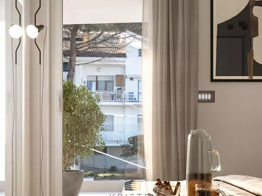 Immagine 5 di Attico in vendita  in VIA GRAN PARADISO 6 a Montesilvano