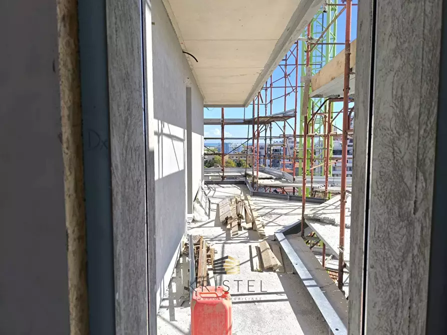 Immagine 10 di Attico in vendita  in VIALE GUGLIELMO MARCONI 55 a Pescara