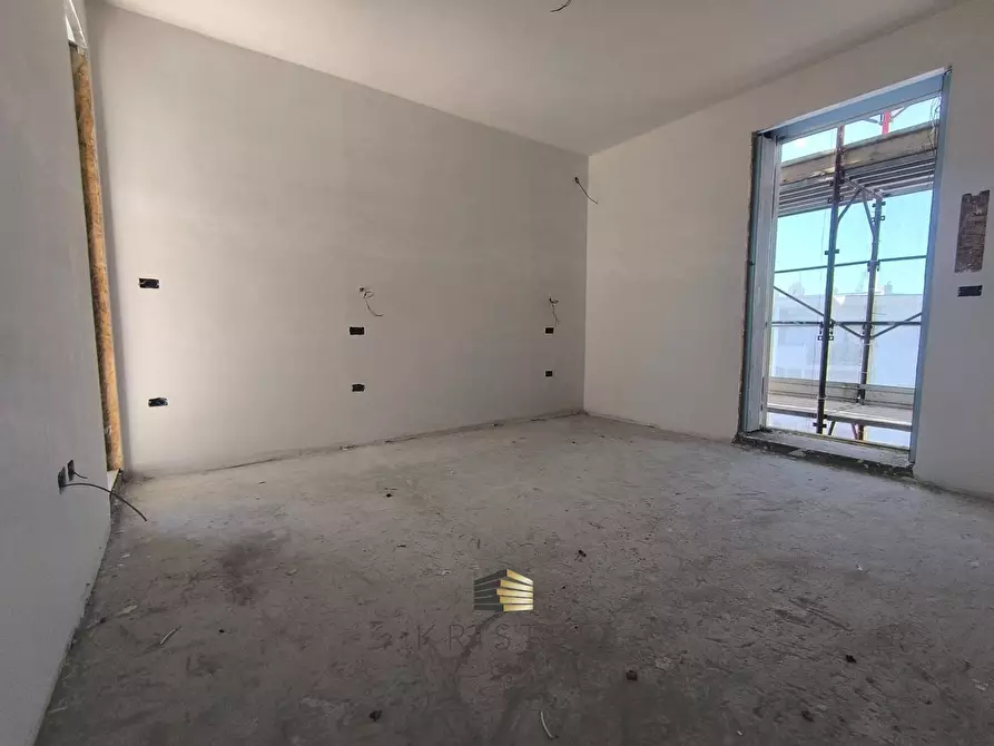 Immagine 8 di Attico in vendita  in VIALE GUGLIELMO MARCONI 55 a Pescara