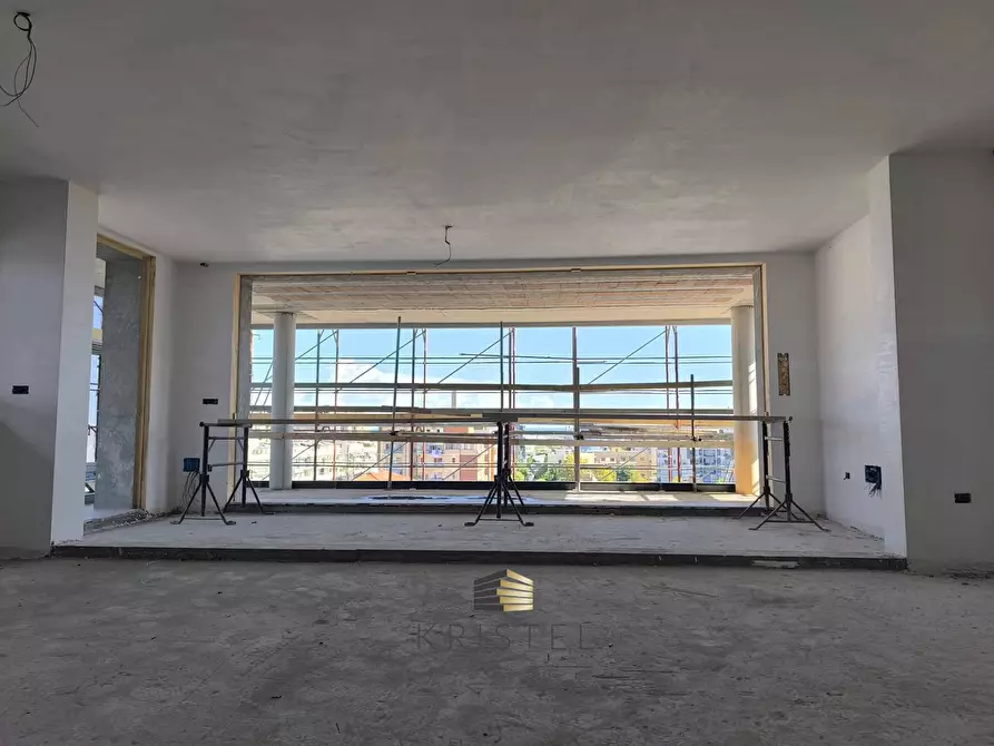 Immagine 4 di Attico in vendita  in VIALE GUGLIELMO MARCONI 55 a Pescara