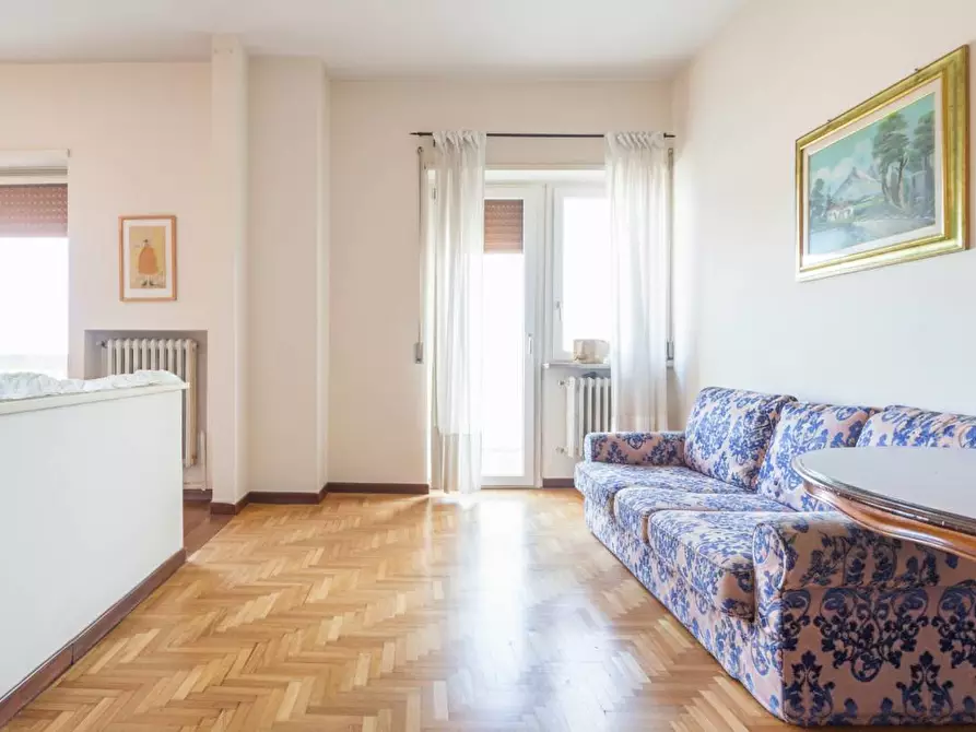 Immagine 6 di Appartamento in vendita  in VIA FRANCESCO PETRARCA 52 a Pescara