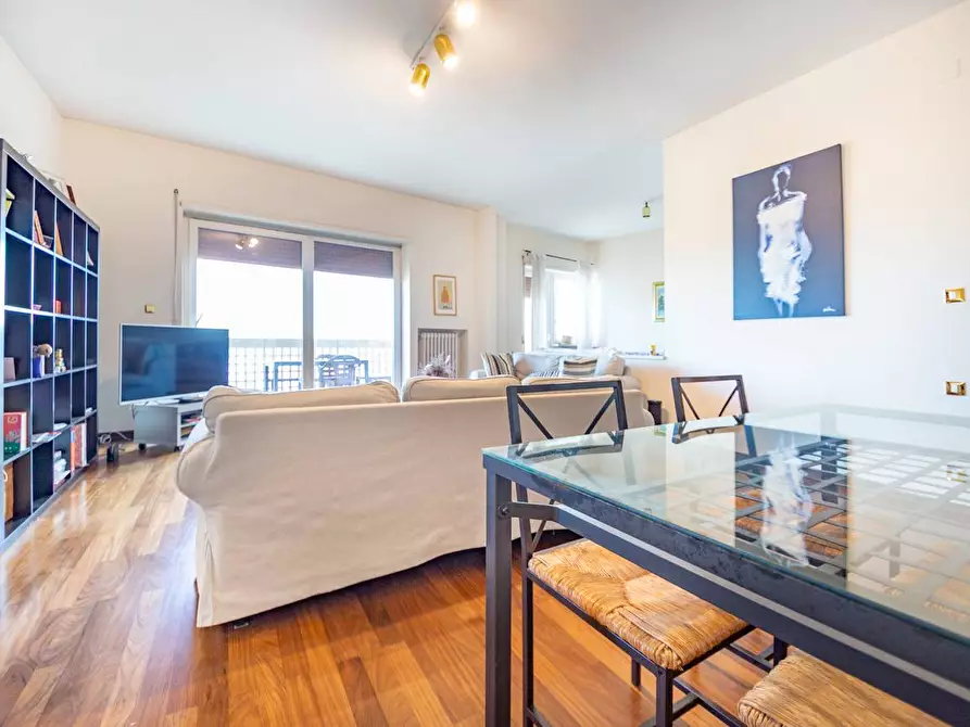 Immagine 9 di Appartamento in vendita  in VIA FRANCESCO PETRARCA 52 a Pescara